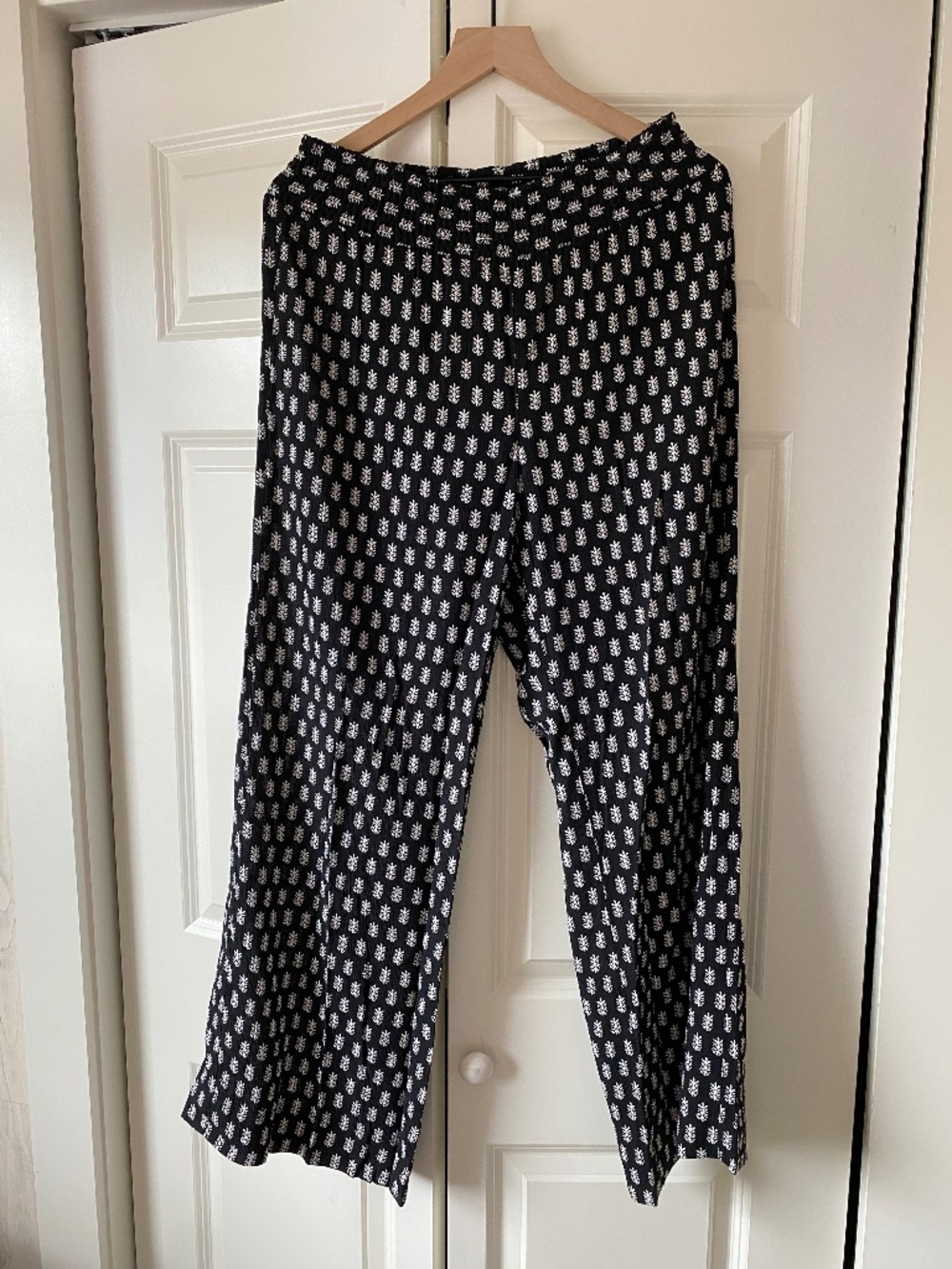 Tommy Bahama Pants